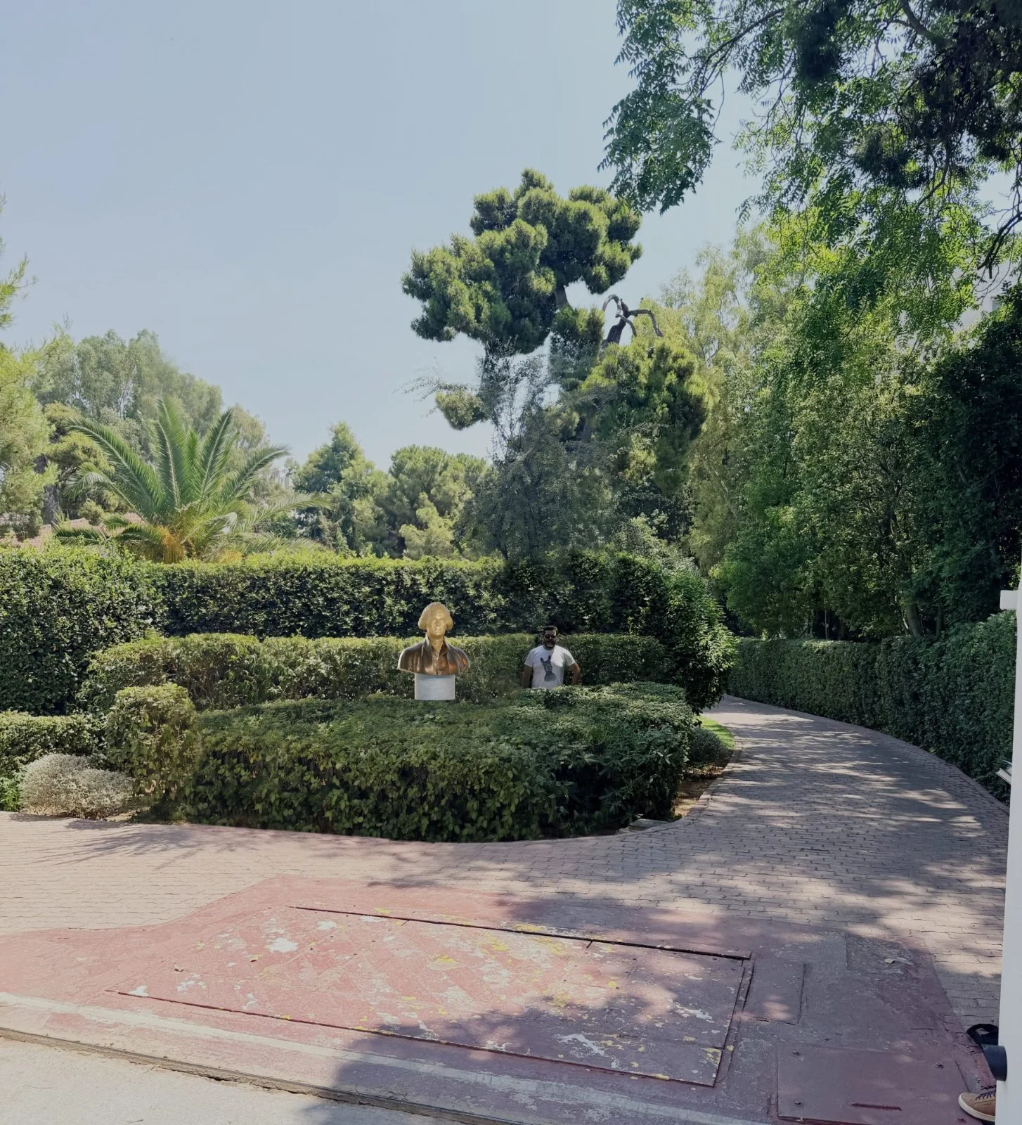 Concept visualization: the bust at the entrance of Jefferson House